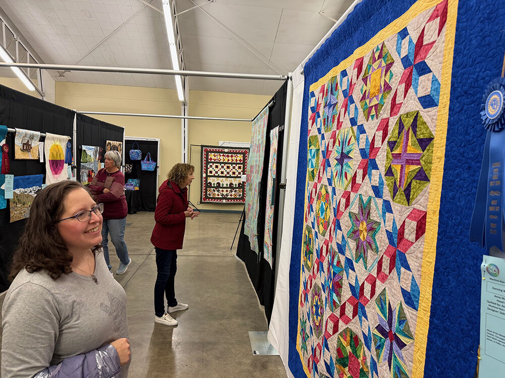 Free slideshow: Columbia River Gorge Quilter’s Guild annual quilt show